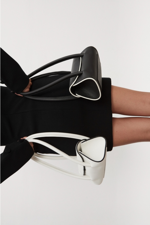 Product Image: CRUELLA LEATHER BAG WHITE/BLACK