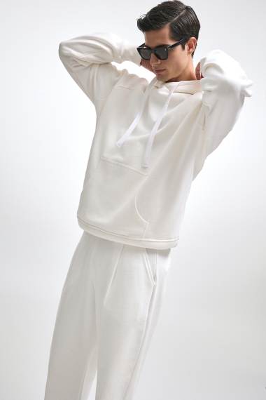 Product Image: ATHLE TRACKPANTS OFF WHITE