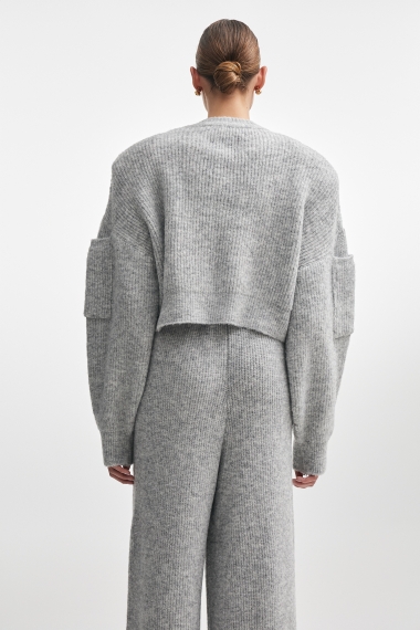 Product Image: DONNA KNITTED CROPPED BLOUSE GREY
