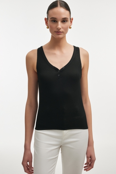 Product Image: ANASA TOP BLACK