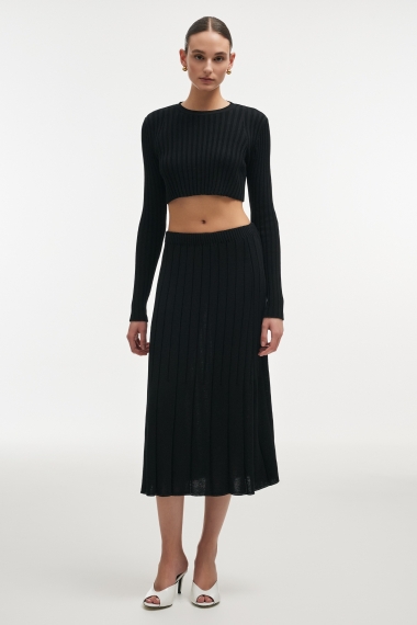 Product Image: FEMME KNITTED CROP TOP BLACK