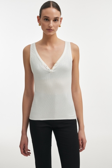 Product Image: ANASA TOP WHITE
