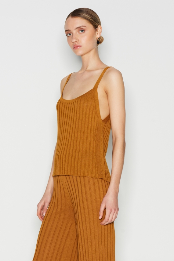 TEMPTATION KNIT TOP