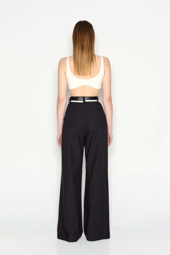 HIDDEN GEM TOP