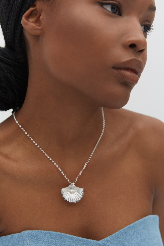 OCEAN'S PEARL SILVER NECKLACE