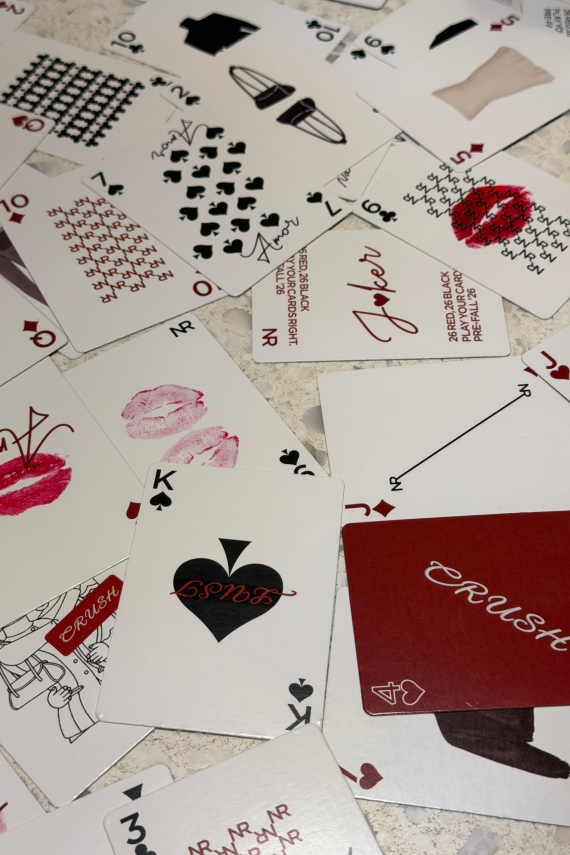 NR PLAYING CARDS