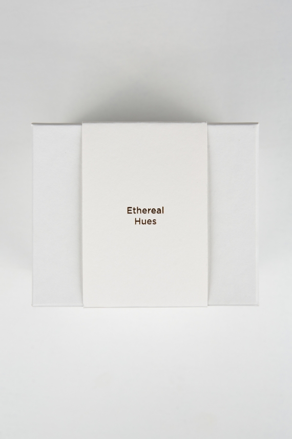 ETHEREAL HUES CANDLE