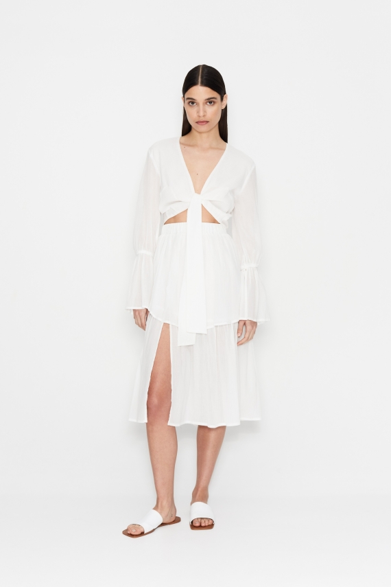 THROWBACK WAVES WHITE CROP SHIRT