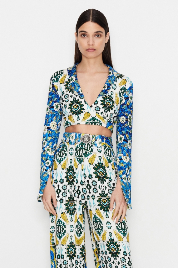 FLORAL TREASURE CROP SHIRT