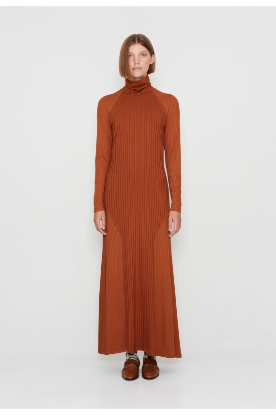 FLOW OF ROW DRESS