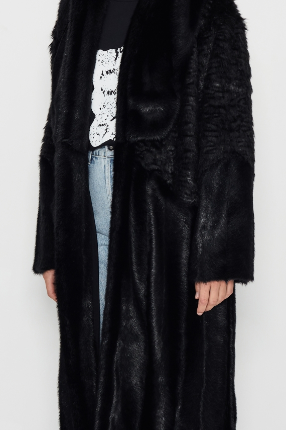 MAGNETIC DYNASTY FUR COAT BLACK