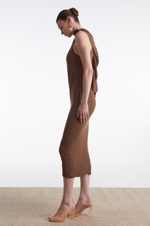 NO.26 KNITTED MIDI DRESS BROWN