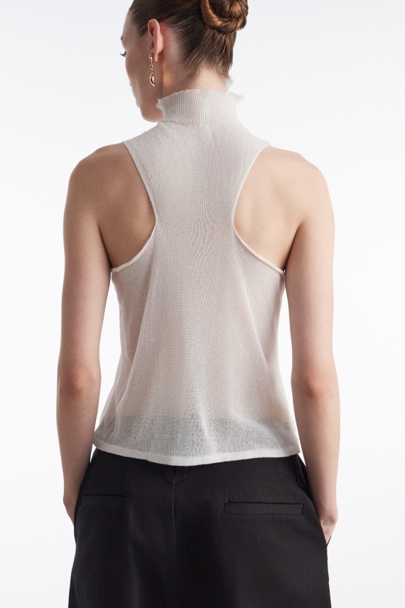 NO.26 KNITTED TOP WHITE