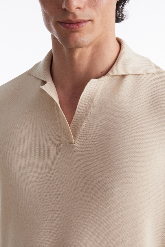 FINE LINE KNITTED POLO SHIRT BEIGE