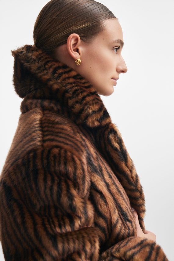 THROWBACK FUR CROPPED JACKET