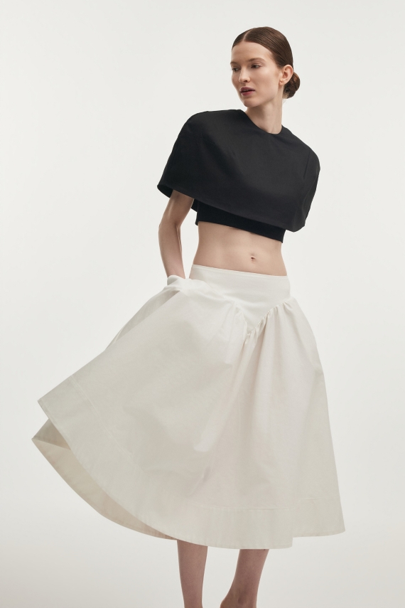 LETICIA CAPE TOP BLACK